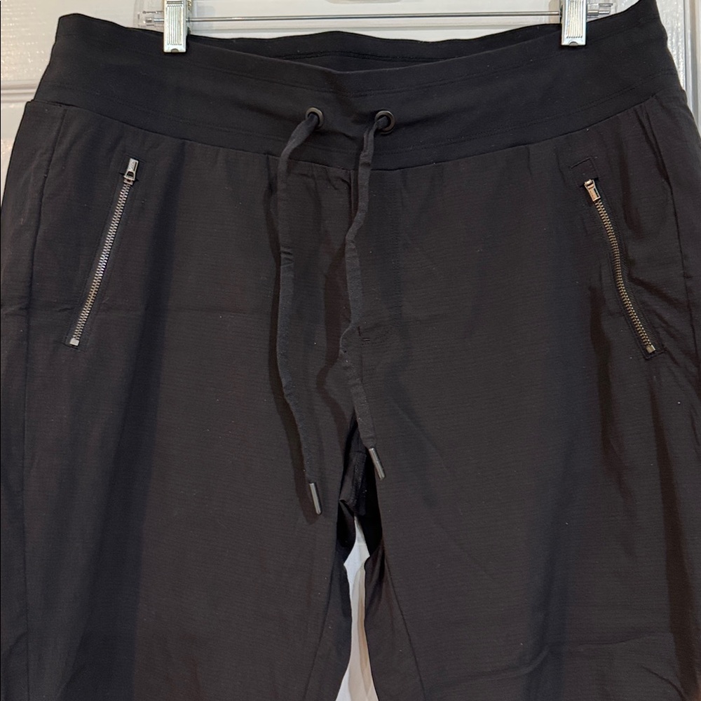 Athleta Black Drawstring Trekkie joggers, size 16